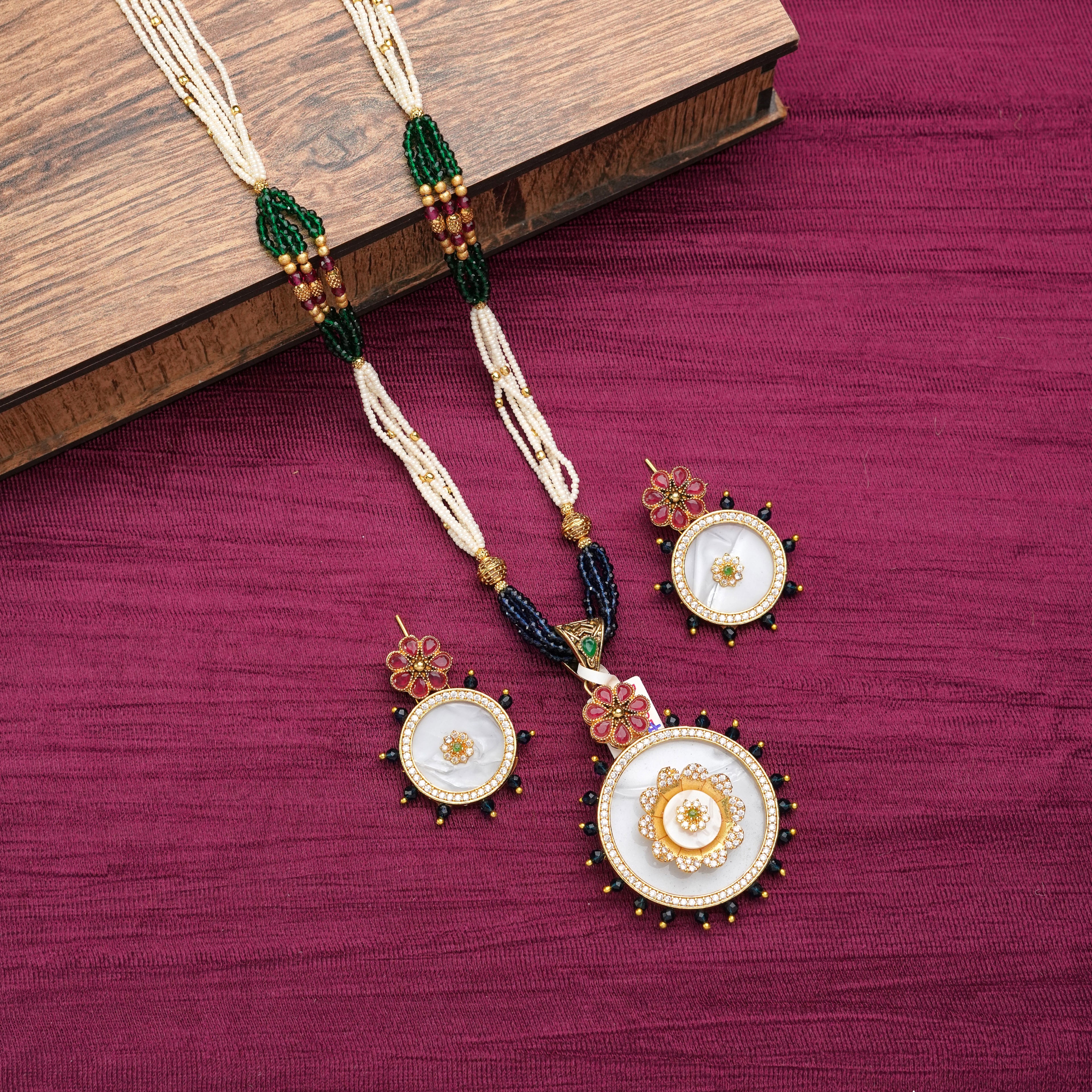 Imperial Pearl Radiance Necklace & Earring Set