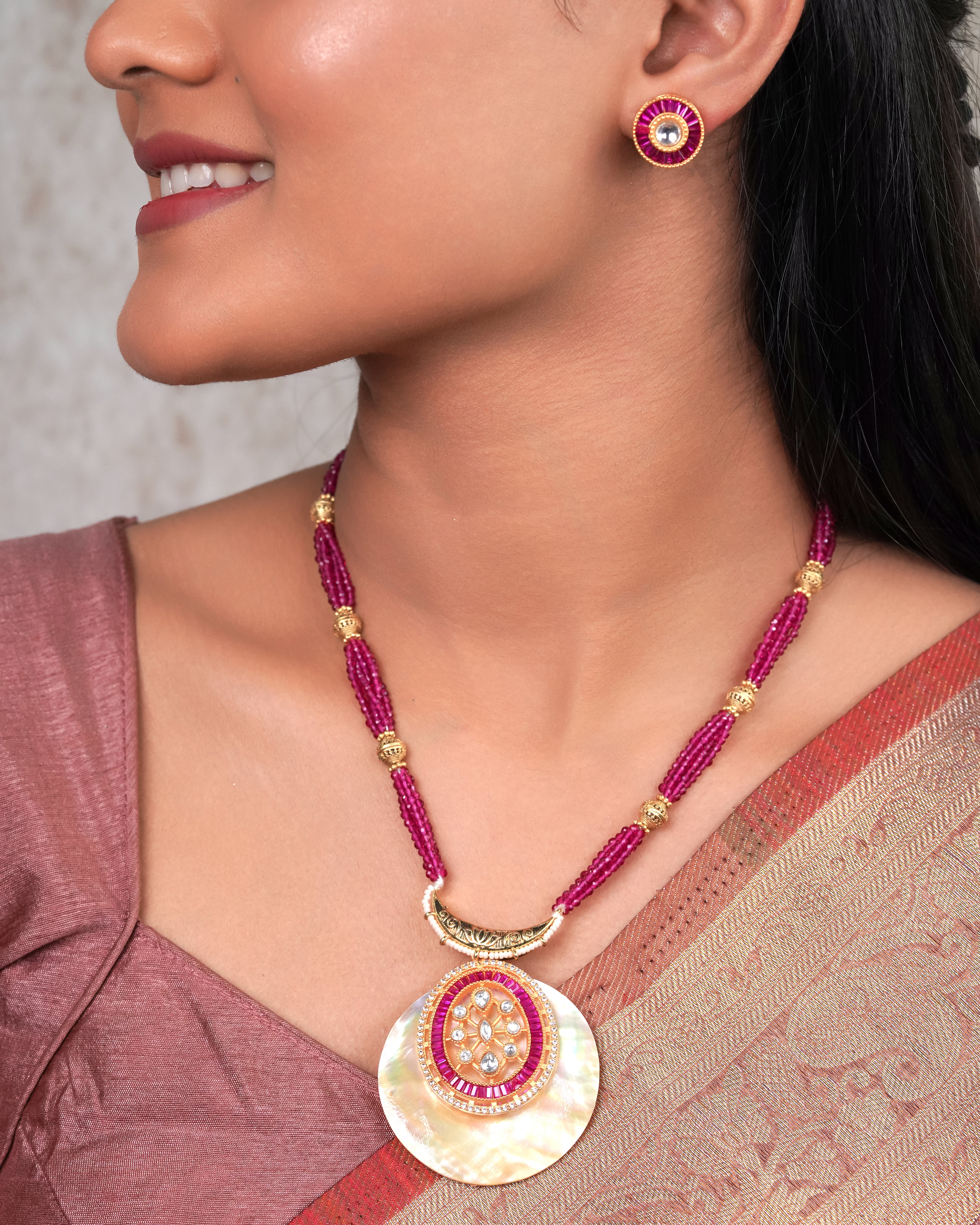 Pink Bead & Mother-of-Pearl Pendant Necklace Set