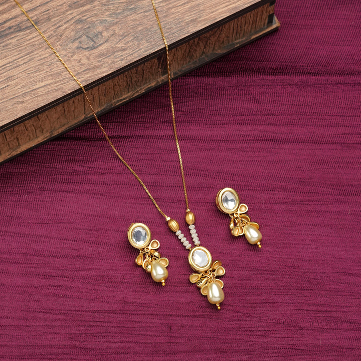 Elegant Pearl Drop & Polki Pendant Necklace Set