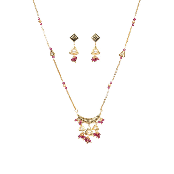 Crimson Pearl Crescent Necklace Set