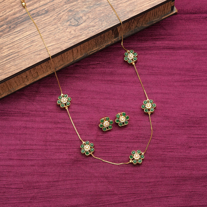 Green Floral Cluster Necklace Set