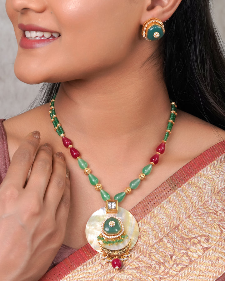 Green & Red Beaded Mother-of-Pearl Pendant Necklace Set