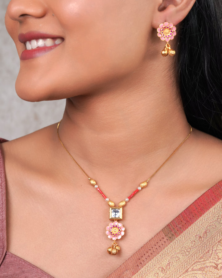 Pink Enamel Floral Pendant Necklace Set