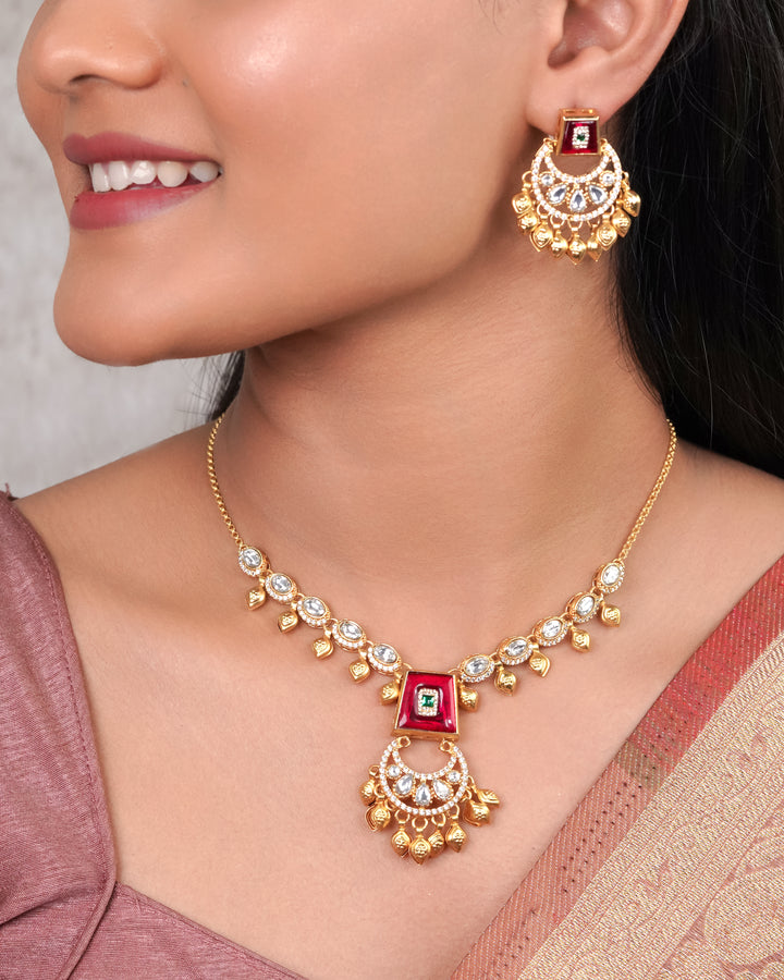 Red & Green Kundan Vibrant Necklace Set