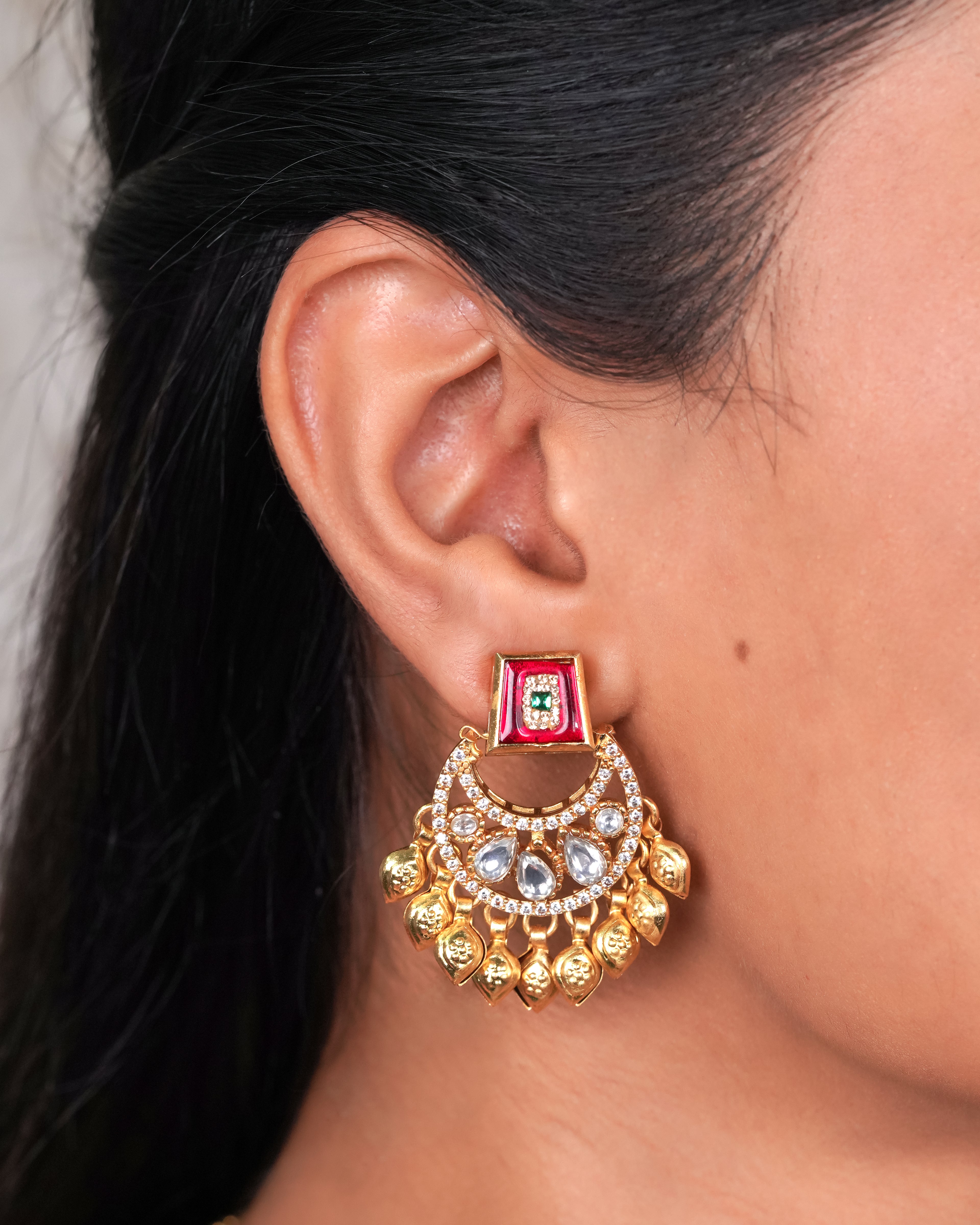 Red & Green Kundan Vibrant Necklace Set
